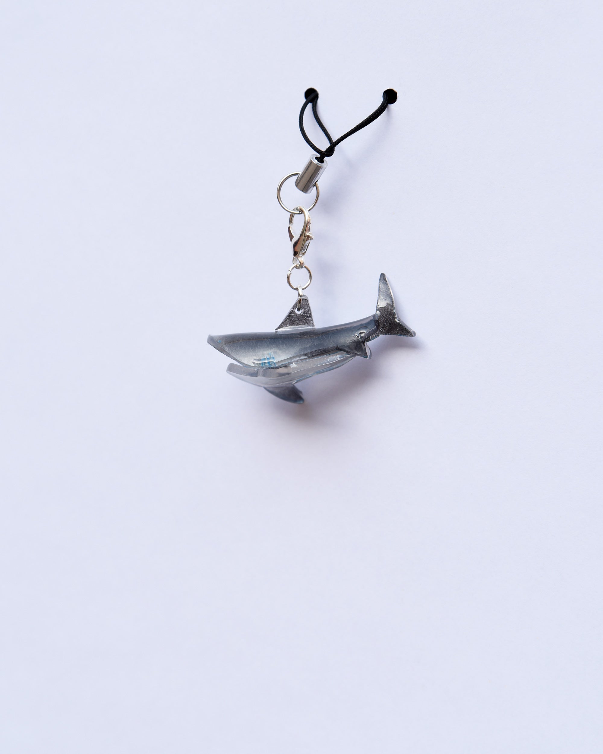 Tiburón charm
